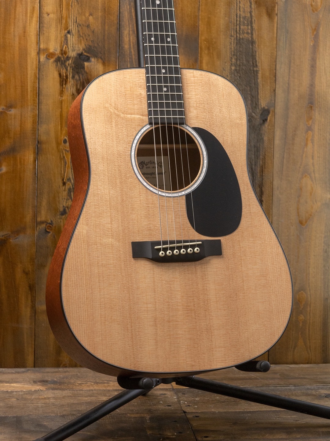 Martin DJr-10E Sitka Top w/Electronics